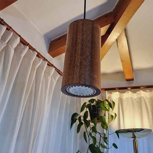 Spot simple colgante